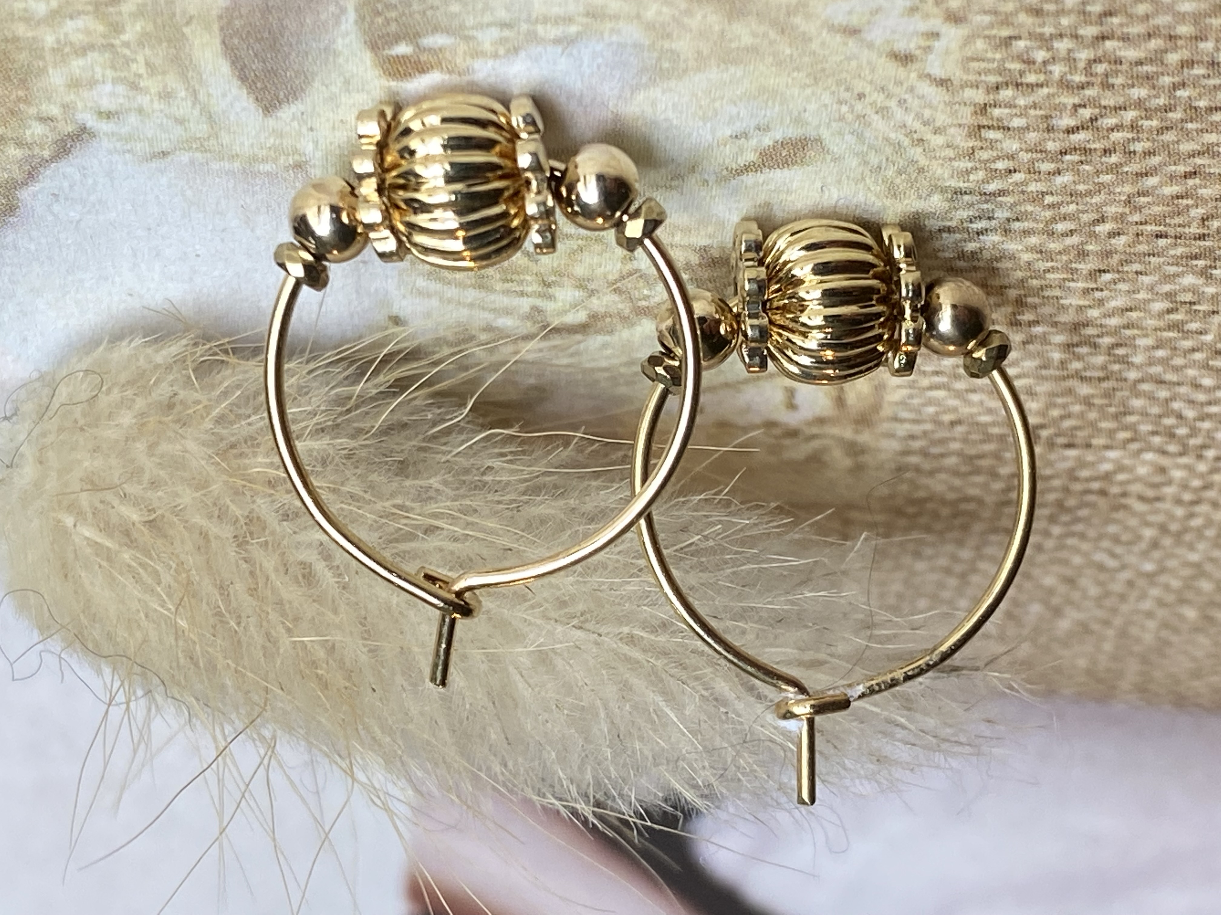 Mini créoles dorées - Dolita select store de bijoux fantaisie
